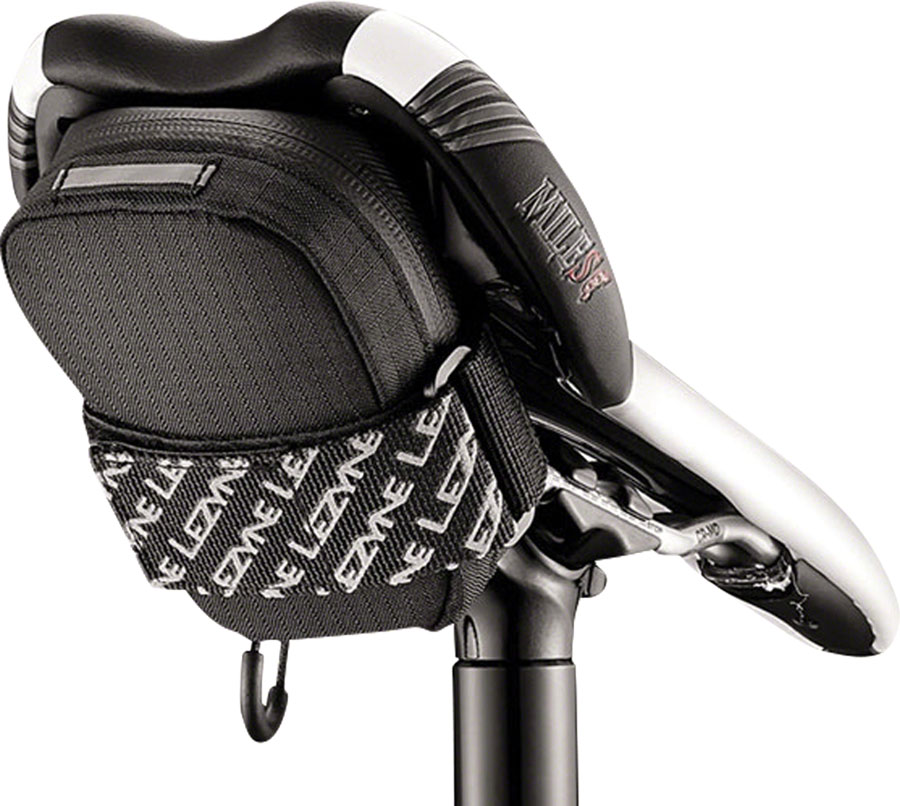 lezyne caddy saddle bag medium